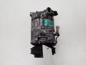  Air conditioner compressor 