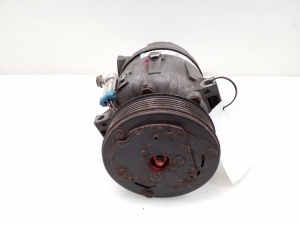  Air conditioner compressor 