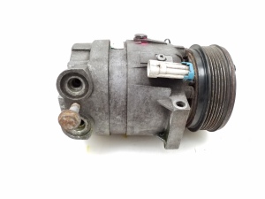  Air conditioner compressor 