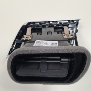 Mercedes Benz GLE-Class 166 (2015–2018) Dashboard air vent grilles A1668300154 2A17 - 2