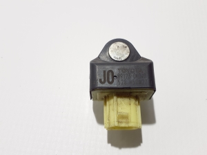 TOYOTA Hilux (2015–2020) Airbagsensor 891730K040 - 4