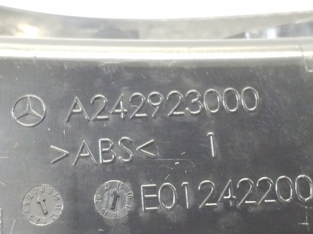 MERCEDES-BENZ B-Class W246 (2011-2020) Sėdynės apdailos detalės A242923000 23829734