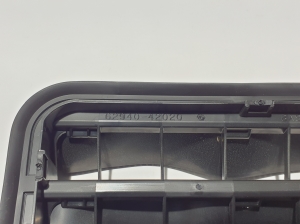 TOYOTA RAV 4 A5 (2019–2026) Rear fender vent grille 6294042020 - 2