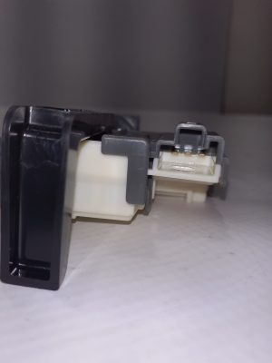 TOYOTA RAV 4 A5 (2019–2026) Verschluss des Tankdeckels 7703042020 - 4