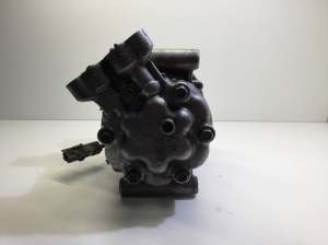 NISSAN Note E11 (2005–2014) Klimakompressor 8200651251 - 3