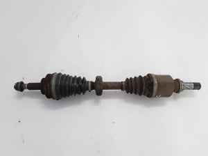 RENAULT Clio II (1998–2005) Front drive shaft and its parts 7711368677 - 2