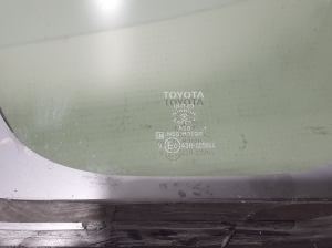 TOYOTA RAV 4 A5 (2019–2026) Seitenscheibe hinten (Karosserie) 6271042360 - 2