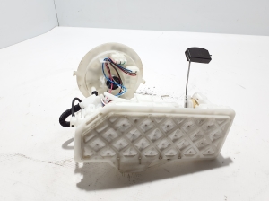 TOYOTA RAV 4 A5 (2019–2026) Kütusepump paagis 7702042260 - 4