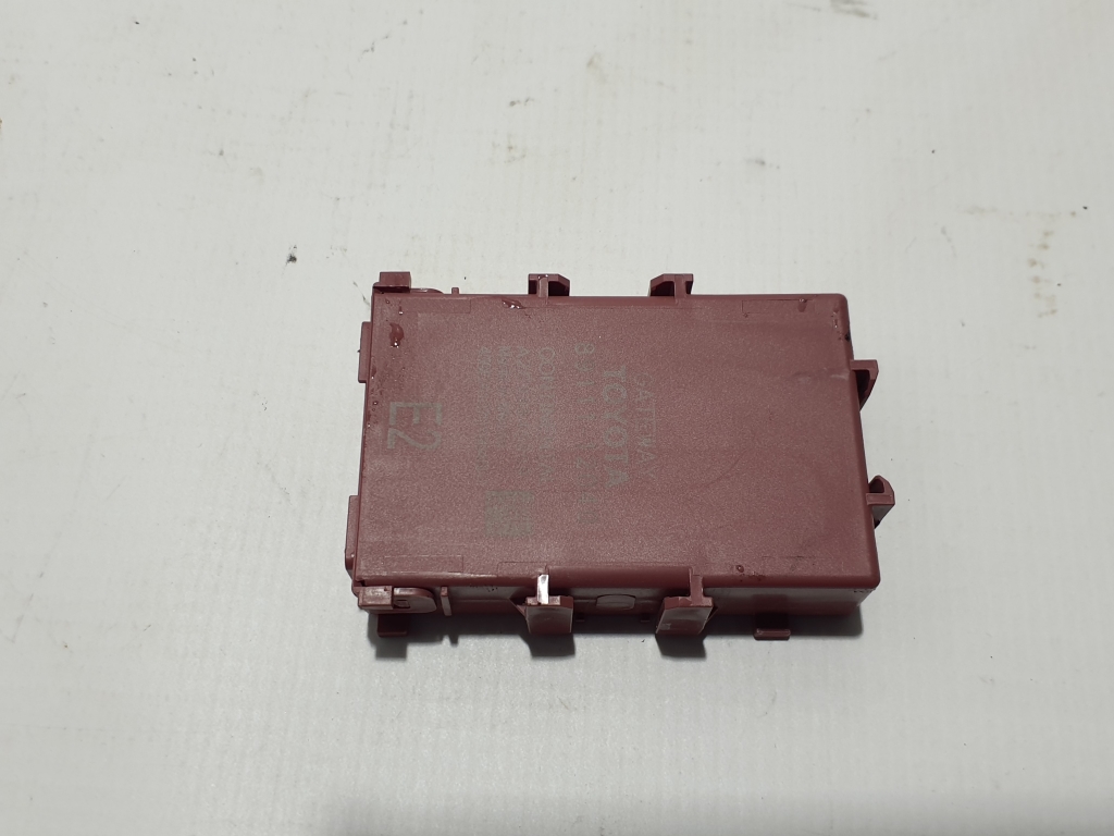 TOYOTA RAV4 5 generation (XA50) (2018-2024) Other Control Units 8911112040 23345972