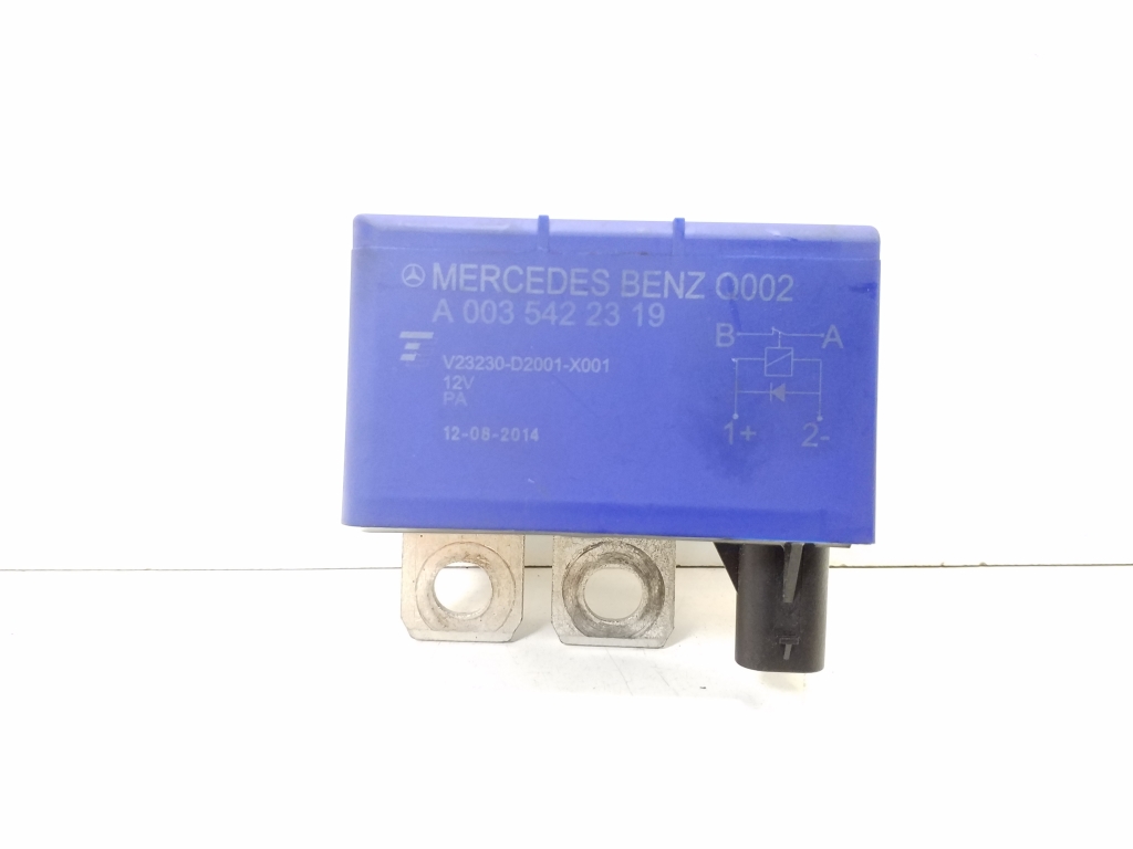 MERCEDES-BENZ GLA-Class X156 (2013-2020) Relays A0035422319 23829026
