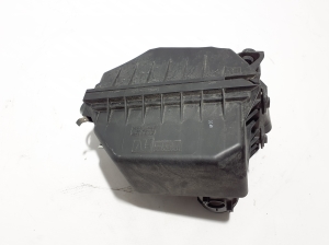 TOYOTA RAV 4 A5 (2019–2026) Luftfiltergehäuse 1781237040 - 4