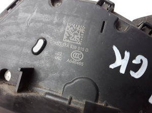 Volkswagen Golf VII (2012–2026) Rear side door lock 5TA839015D - 2