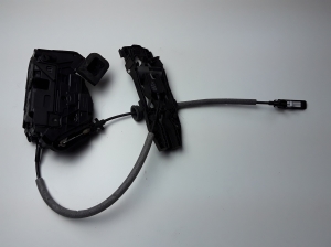 Volkswagen Golf VII (2012–2026) Rear side door lock 5TA839015D - 3