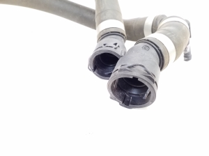 Mercedes Benz B-Class 246 (2011–2017) Hose A2425060760 - 2