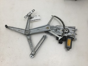 Opel Zafira A (1999–2005) Priekšējo durvju logu pacēlājs un tā daļas 90579356 - 3