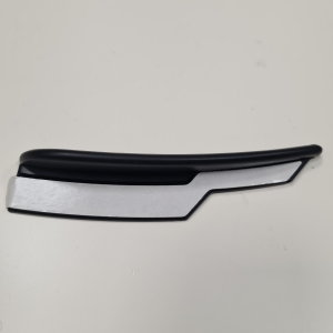 Mercedes Benz SLK-Class 172 (2011–2026) Tagumise kaitseraua iluliist A1726901730 - 5