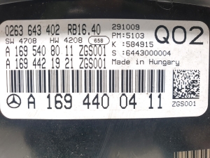 Mercedes Benz B-Class 245 (2005–2011) Mērinstrumentu panelis A1694400411  A1695408011  A1694421921 - 3