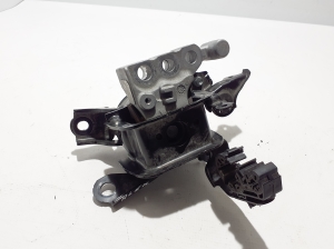 TOYOTA RAV 4 A5 (2019–2026) Engine mount 1230525040 - 2
