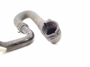 Mercedes Benz B-Class 246 (2011–2017) Schlauch A2425016858 - 3