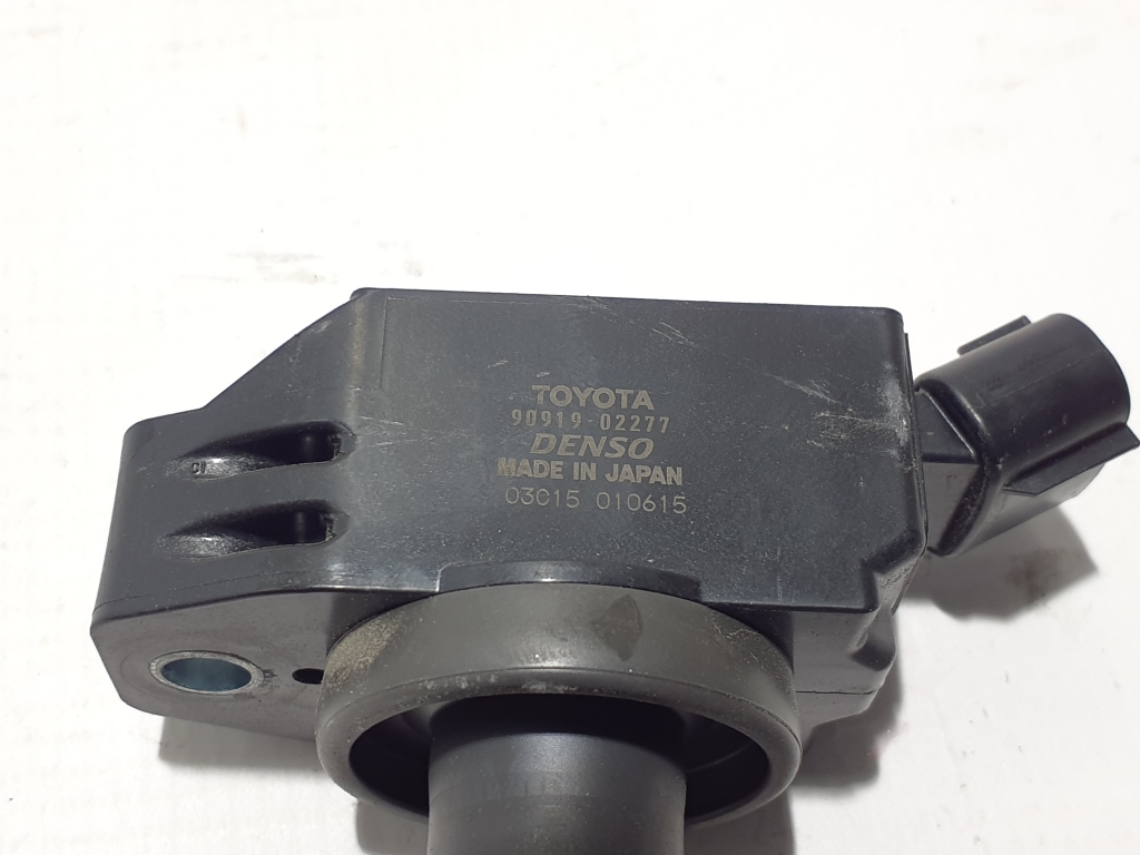 TOYOTA RAV4 5 generation (XA50) (2018-2024) High Voltage Ignition Coil 9091902277 23353164