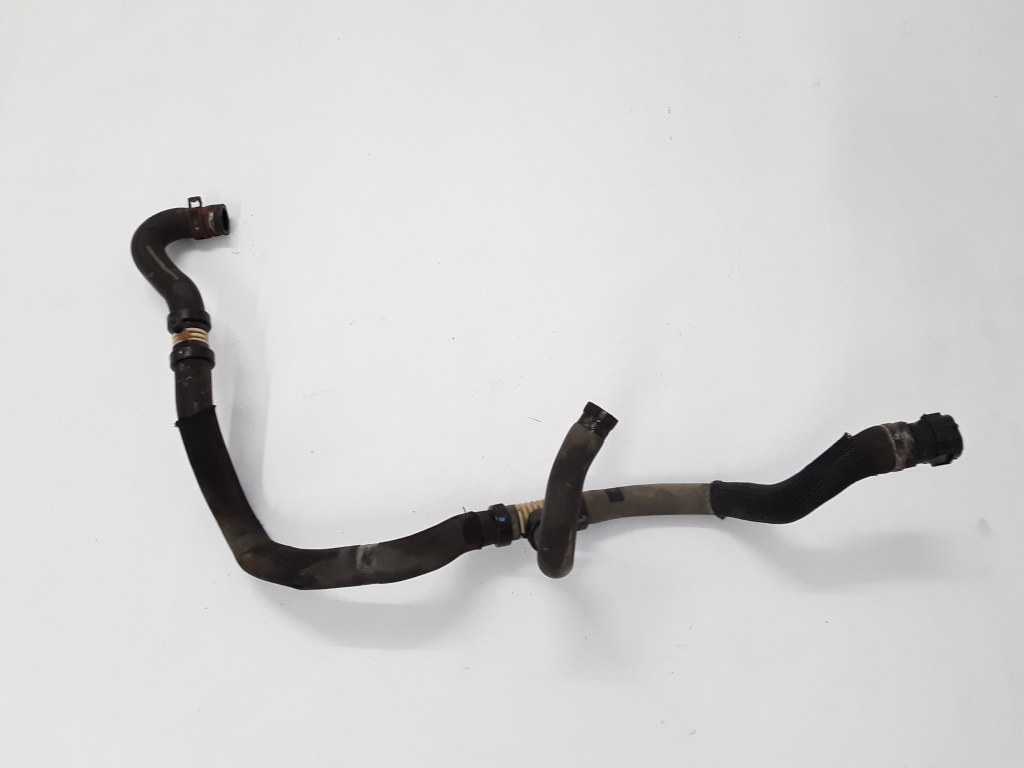 RENAULT Clio 2 generation (1998-2013) Left Side Water Radiator Hose 8200331313 21079972