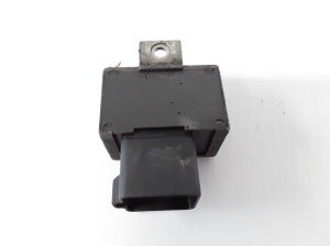 RENAULT Clio II (1998–2005) Glow plug relay 7700115078 - 2