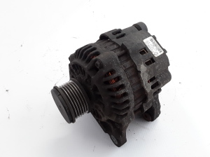 RENAULT Clio II (1998–2005) Lichtmaschine 8200468131