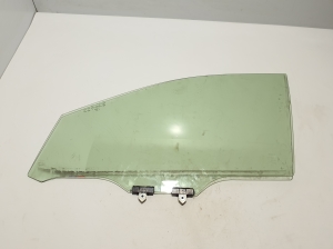   Fenster Scheibe Tür vorne  - 6810242270 