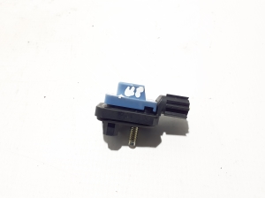 TOYOTA RAV 4 A5 (2019–2026) Airbag sensor 8983A33010 - 4