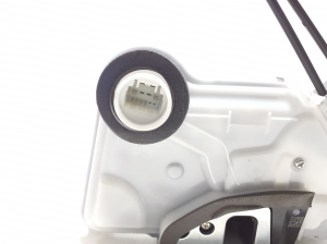 TOYOTA RAV 4 A5 (2019–2026) Front door lock 6904053140 - 3