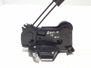 TOYOTA RAV 4 A5 (2019–2026) Front door lock 6904053140 - 4