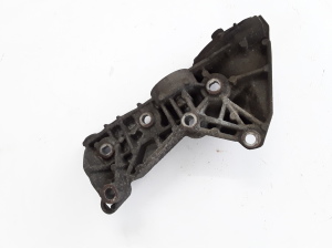 RENAULT Clio II (1998–2005) Alternator bracket 8200393718 - 4