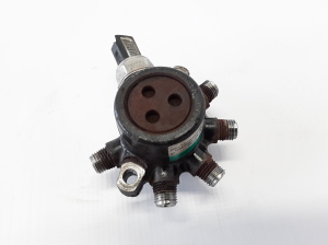 RENAULT Clio II (1998–2005) Kõrgsurve kütusetoru 8200379933 - 2