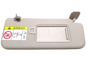 Sun visor