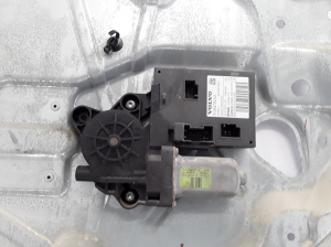VOLVO C30 (2006–2013) Front door window regulator 8679979 - 2