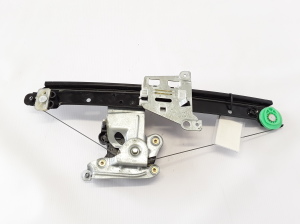 VOLVO XC70 (2000–2007) Rear side door window regulator 31253719 - 2