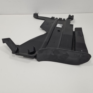 AUDI A5 (2007–2016) Unterbodenschutz 8T0825216d - 3