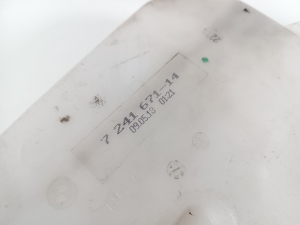 BMW 3 SERIES F30 (2011–2018) Front washer fluid reservoir 7241671 - 2
