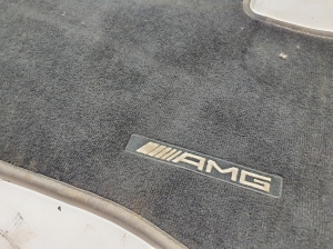  Interior mats 