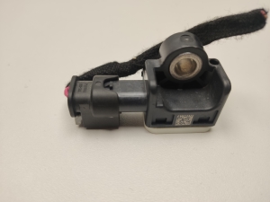 Mercedes Benz ML-Class 166 (2011–2015) Airbagsensor A1668210151 - 4