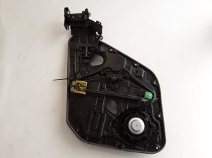 VOLVO V40 (2012–2019) Rear side door window regulator 31276217 - 5