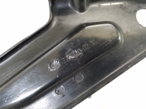 Mercedes Benz CL-Class C216 (2006–2014) Muu kinnitus A2213200235 - 3