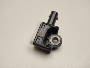 Mercedes Benz ML-Class 166 (2011–2015) Airbag sensor A1668210151 - 3