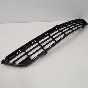  Front bumper lower grille 