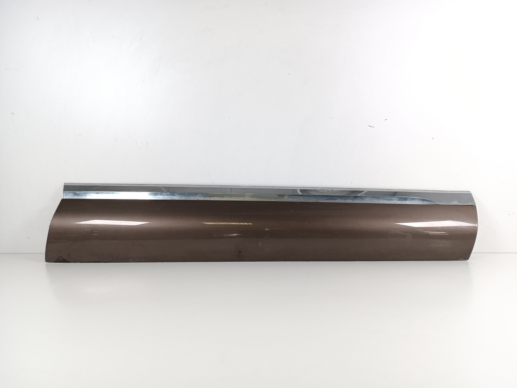 VOLKSWAGEN Touareg 2 generation (2010-2018) Front Right Door Molding 7P6854940H 23551861