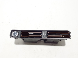 Mercedes Benz EQC N293 (2019–2026) Dashboard air vent grilles A2938300900 - 4