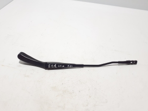   Esiklaasi puhasti hoob  - A2058208301 