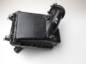 Mitsubishi ASX (2010–2026) Luftfiltergehäuse und seine Teile 1500A271 - 2