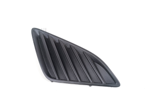 TOYOTA Camry XV5 (2011–2017) Front bumper lower grille 52128-06260 - 3