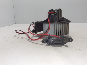  Cabin shoulder motor 